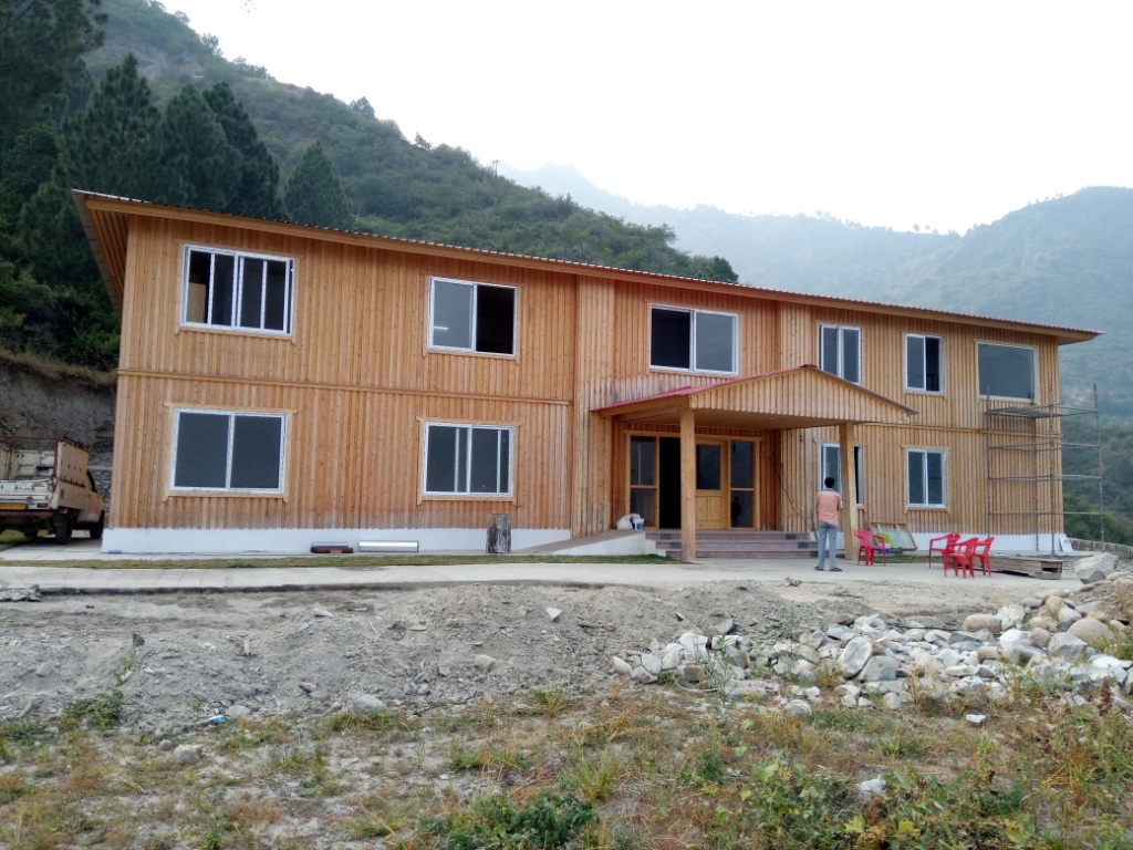 Government building — office spaces