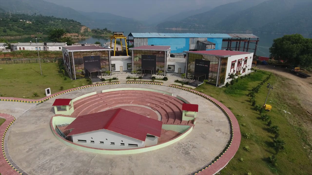 Government building — completed exterior