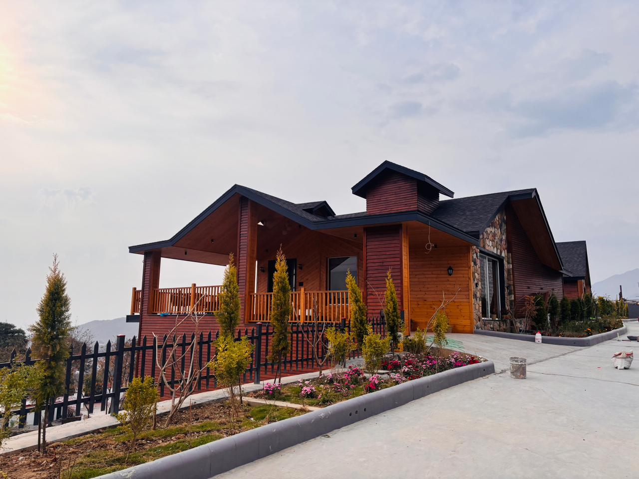 Residential villa — structural framework